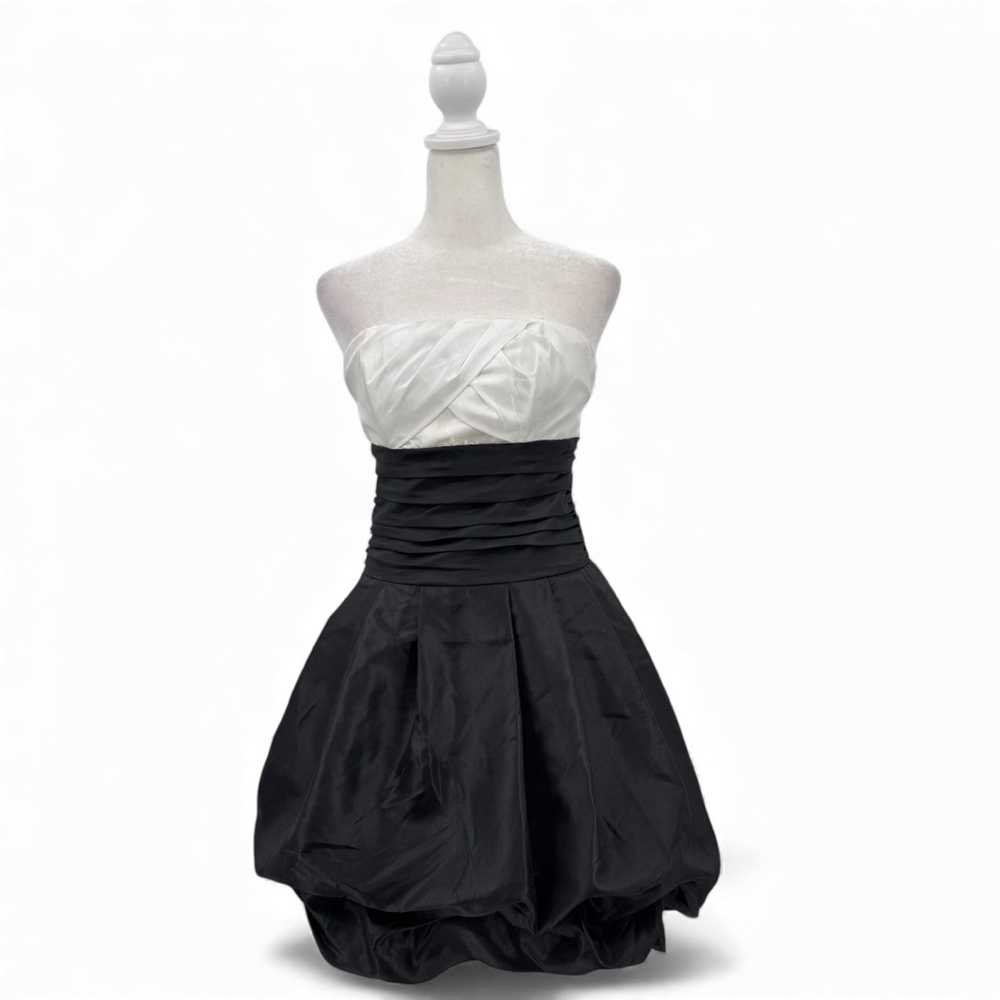 Vintage Black & White Strapless Bubble Skirt Formal Mini Dress Pleated Waist